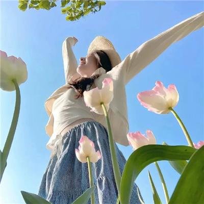 别摸了女帝，哥是神仙不是狗